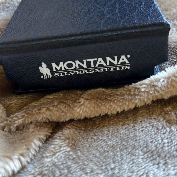 Montana silversmiths necklace - Picture 3 of 3